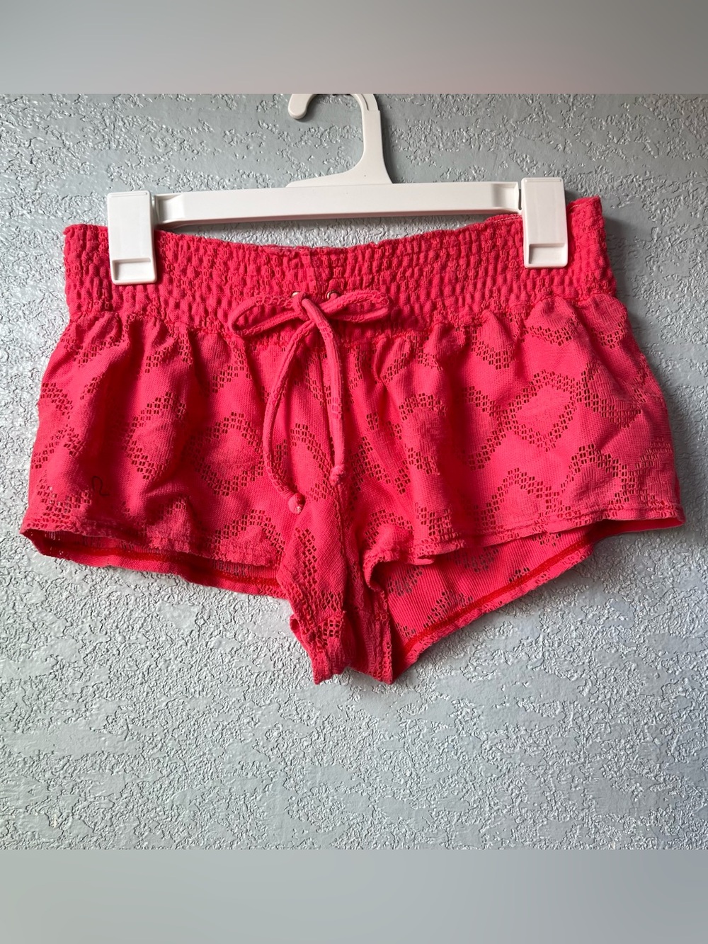 Roxy Coral Pink Beach Cover Up Shorts Crochet Knit Drawstring Swim Size S